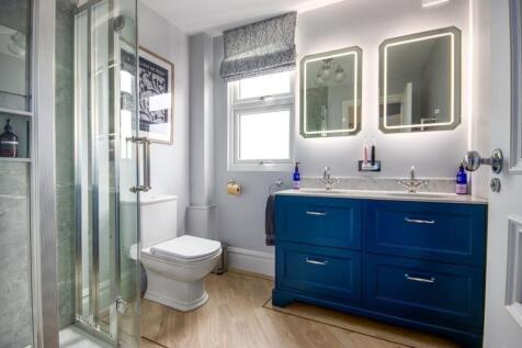 master ensuite shower room