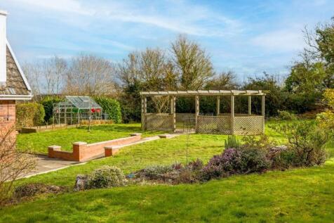 enclosed rear garden