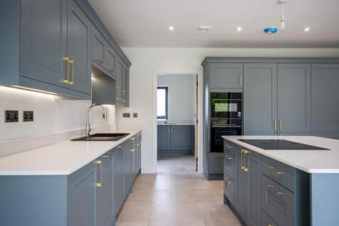 Similar Kitchen view to Utility