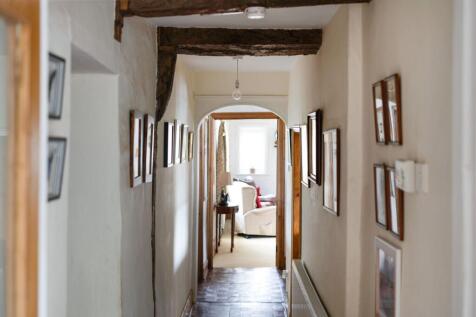 Corridor to Snug