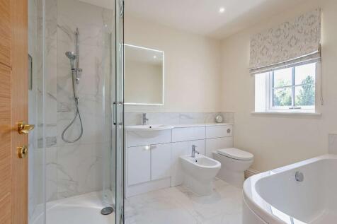 Bedroom two ensuite