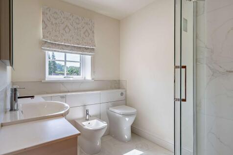 Bedroom 3 en suite