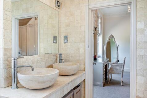 master en suite
