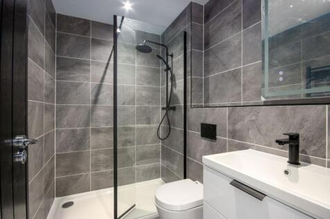 Bedroom 4 Ensuite