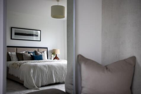 Main bedroom 3