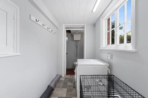 Utility and downstairs WC