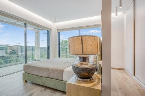 Property Image 63