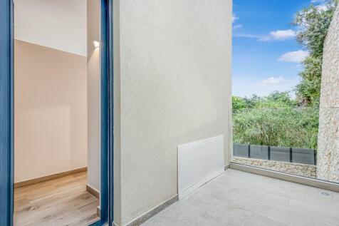Property Image 72