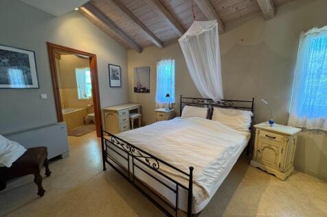 Property Image 64
