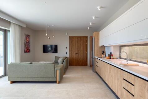 Property Image 76
