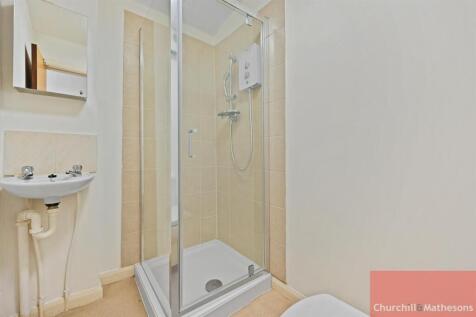 BCCHMA - 80 Fortune Gate Road - Flat 1 Shower (4).