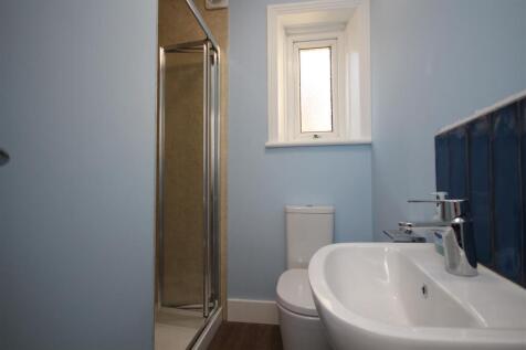 Communal Shower Room.JPG