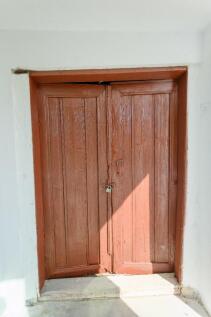Downstairs entry