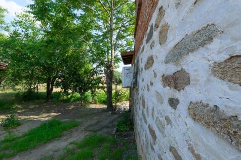 Property Image 180
