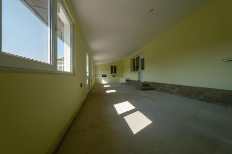 Property Image 142