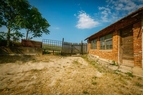 Property Image 195