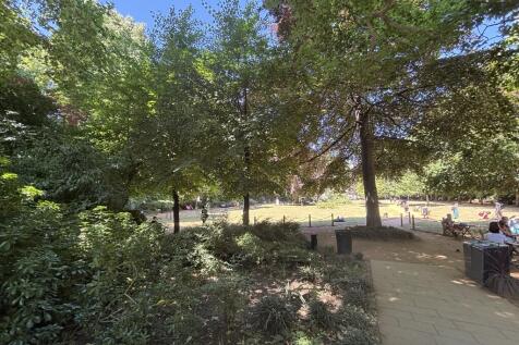 Nearby Gordon Sq Gdn