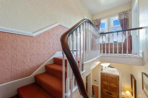 P1568191-Edit.jpg