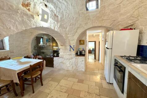 Dining room/ Kitchen