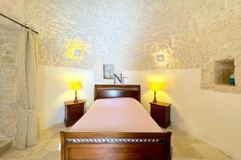 Guest Trullo