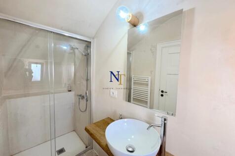 Bathroom 5