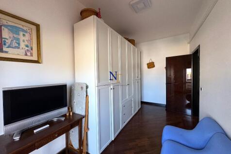 Relax room