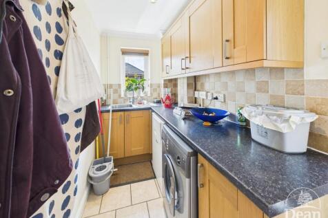 Property Image 8
