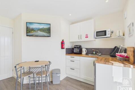 Deers Leap- Open Living Area