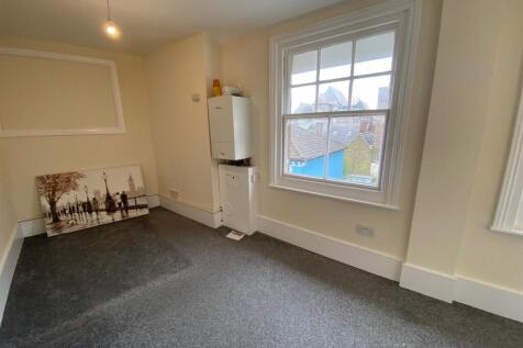 Bedroom two.jpg