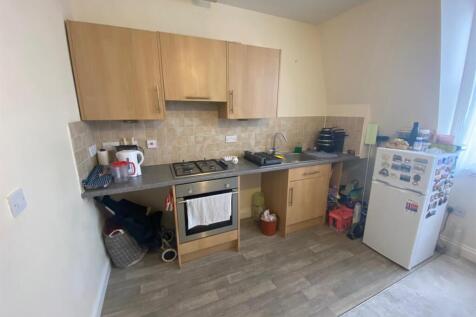 Kitchen (2).jpg
