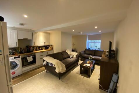 Open plan Living room Kitchen (1).jpg