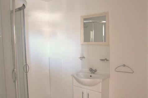 Shower Room.jpg