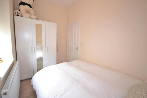Bedroom.JPG