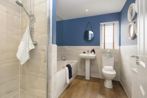Bathroom in the 4 bedroom Alfreton