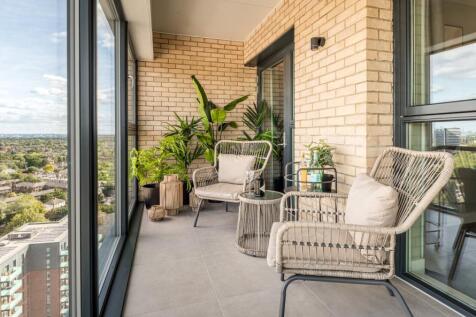 KBR - 2 bed - winter garden