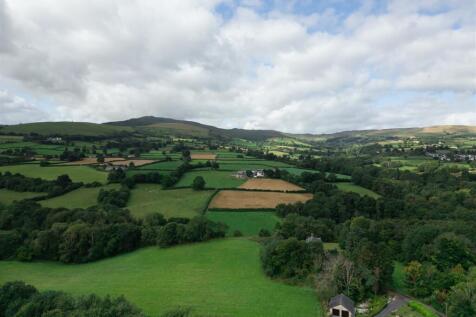 Garreg Wen, Cilcain Road Pantymwyn, Mold, CH7 5EH-