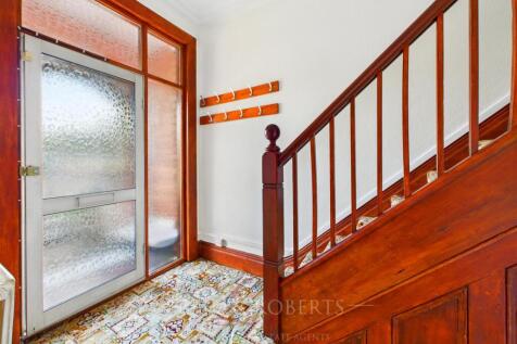 CAM03999G0-PR0149-STILL013.jpg
