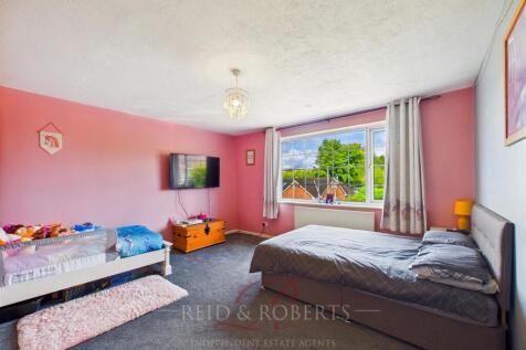 CAM05148G0-PR0018-STILL025.jpg