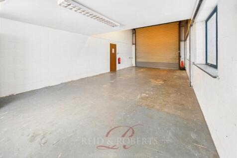 CAM05148G0-PR0035-STILL003.jpg