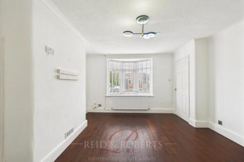 CAM05148G0-PR0039-STILL020.jpg