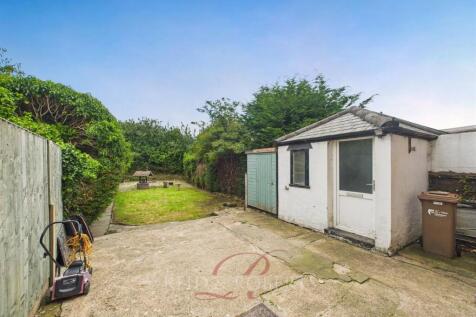 CAM05148G0-PR0039-STILL016.jpg