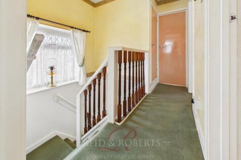 CAM05148G0-PR0056-STILL012.jpg