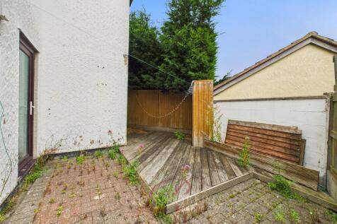 CAM04884G0-PR0077-STILL026.jpg