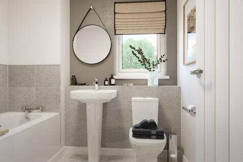 Modern and practical family bathroom