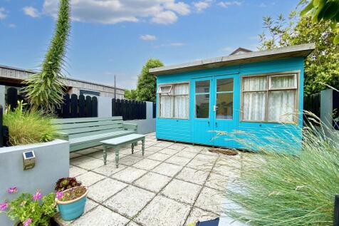 Garden Cabin