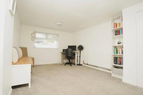 Converted Garage/Home Office