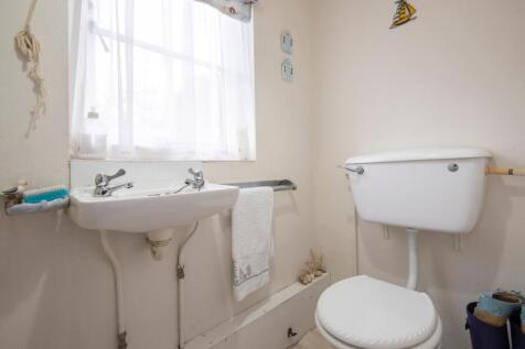 cloakroom WC