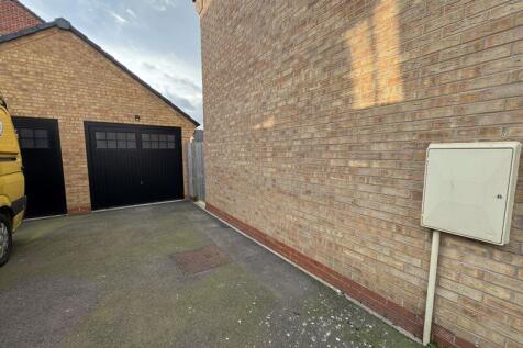 Driveway &amp; Garage