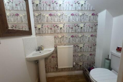 Ground floor cloakroom (2025)