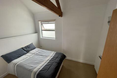 Bed 1